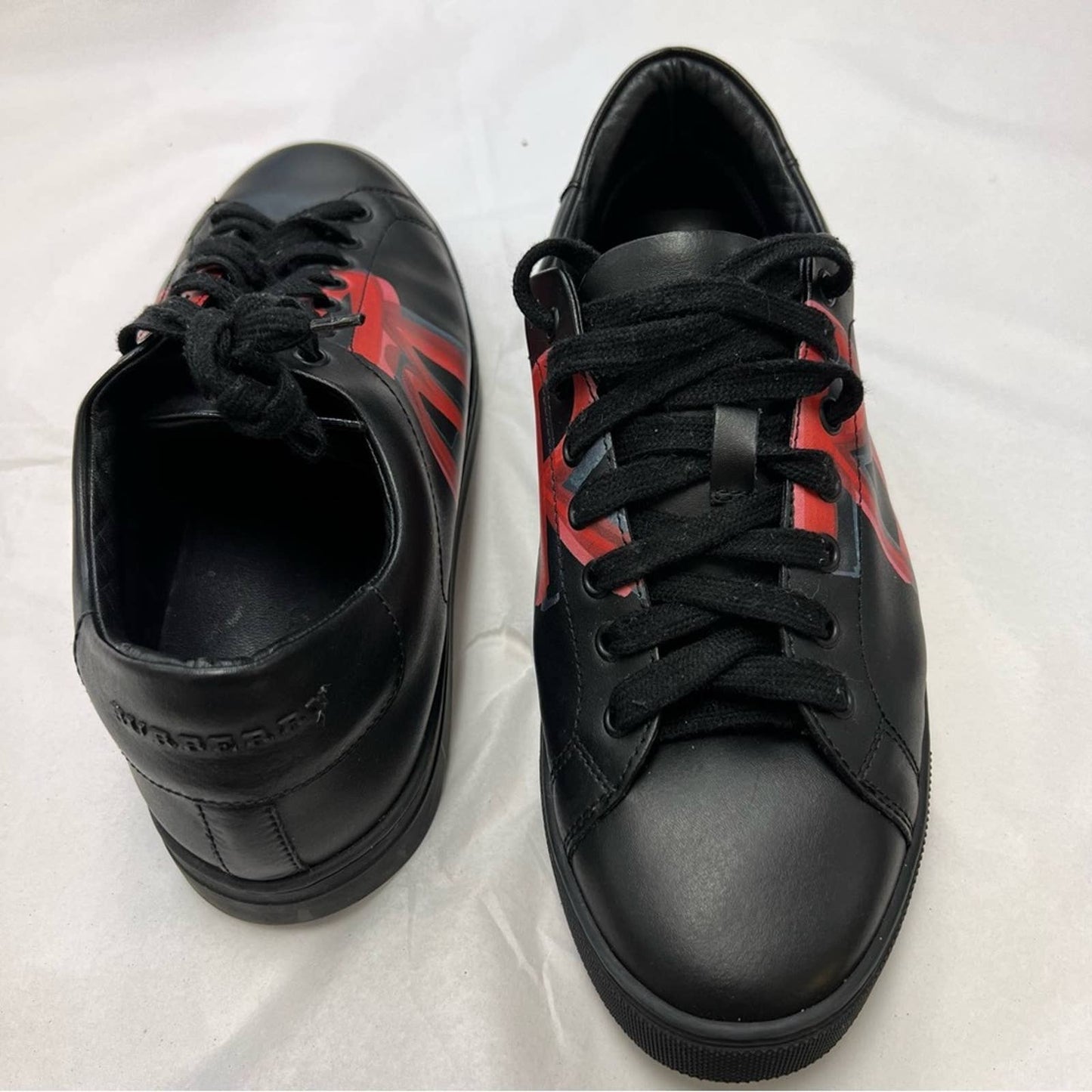 MEN BURBERRY Painted Logo Sneakers Low Cut Sneakers Black Leather 41 - US: 8 Men