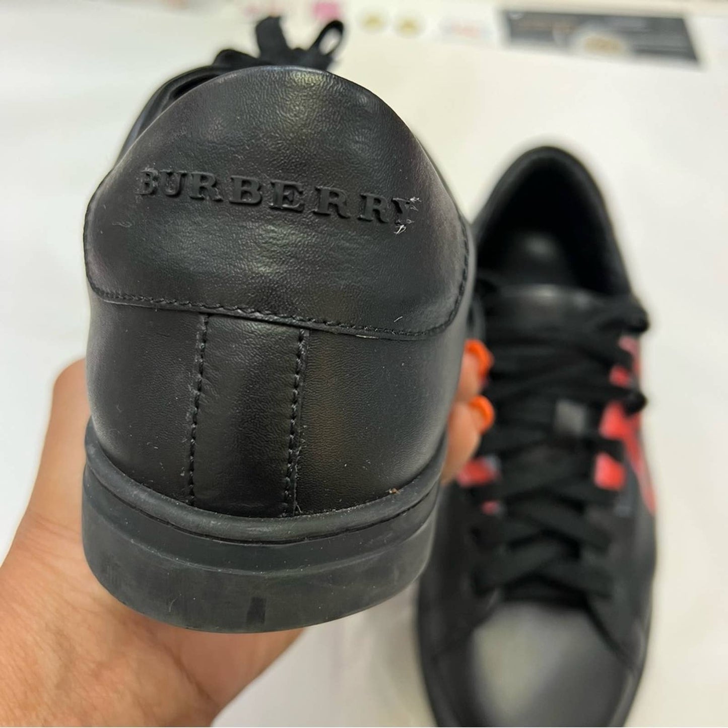 MEN BURBERRY Painted Logo Sneakers Low Cut Sneakers Black Leather 41 - US: 8 Men