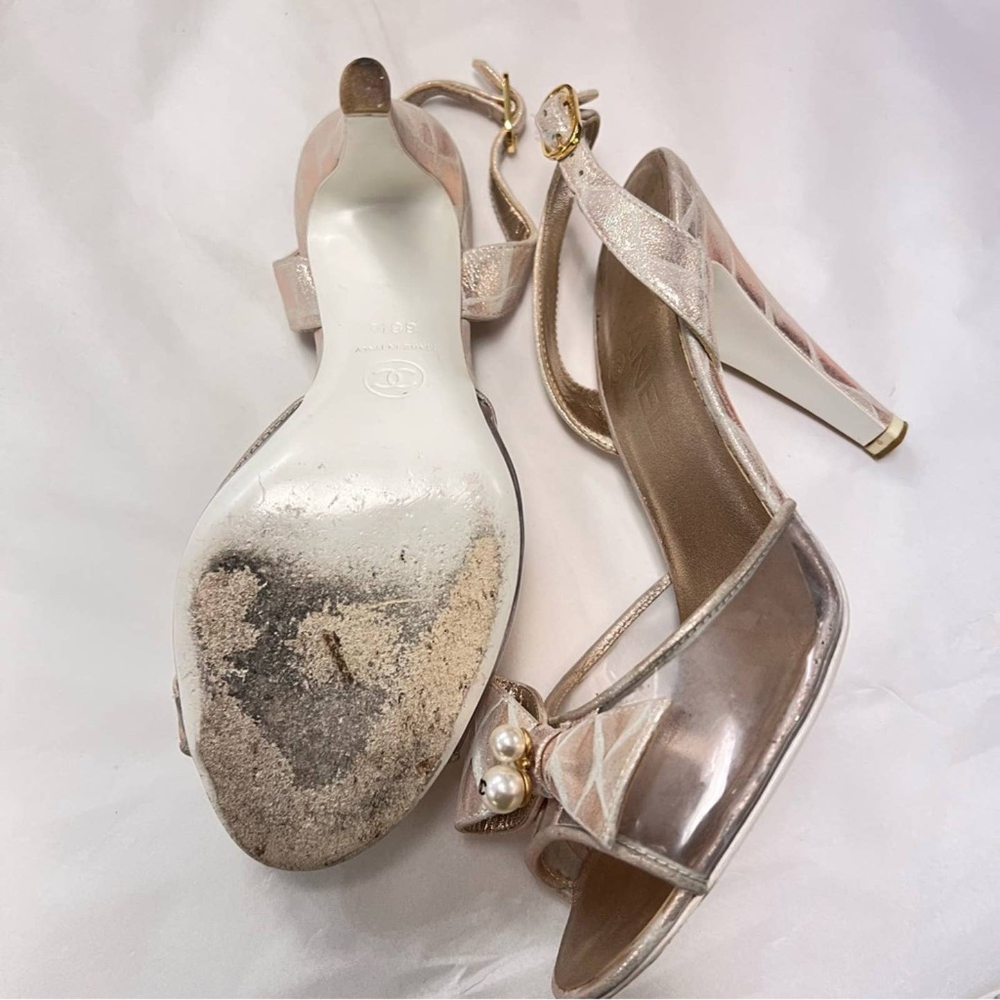 CHANEL Champagne D’orsay Bow Top Heels 36.5”